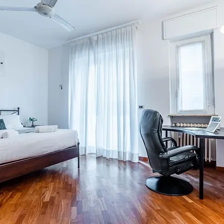 Apartamento Joivy Lovely And Inviting Flat With Balcony *