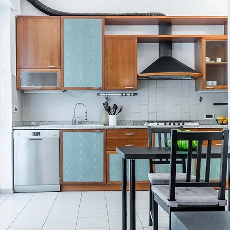Apartamento Joivy Lovely And Inviting Flat With Balcony Milán